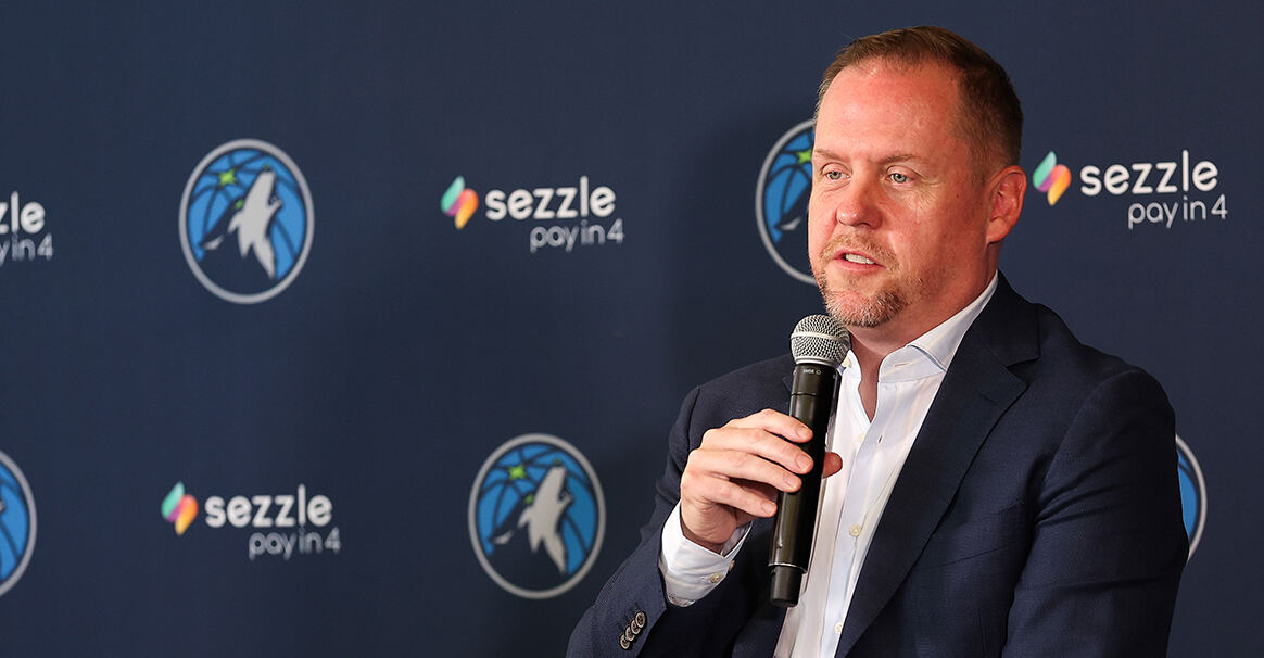 AA, 营总裁蒂姆, 亚历山大