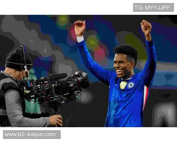 与亚马尔的对决？埃斯特旺：亚马尔是国际尖端，祝他一切顺利